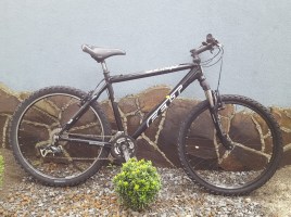 Гірські велосипеди Felt 26 M15