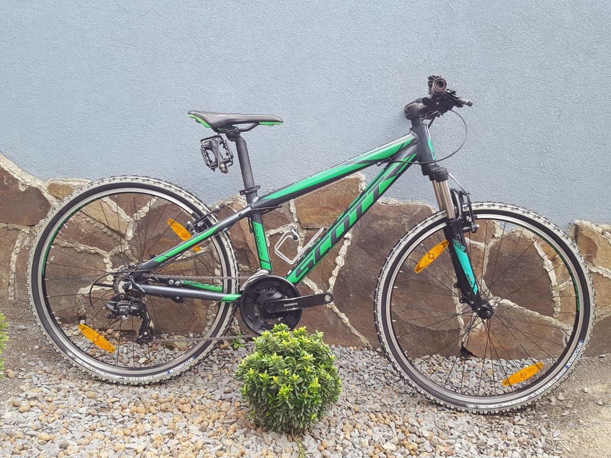 scott aspect 26