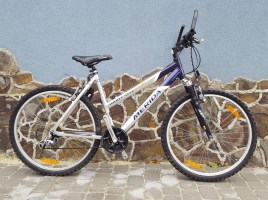 Гірські велосипеди Merida White Sox 26 D43